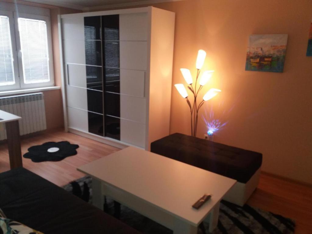 Tare Apartment